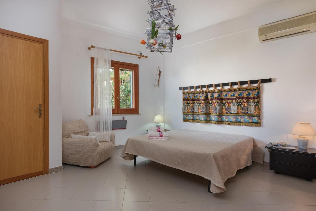 B&B Villa Il Carrubo San Vito Lo Capo Eksteriør billede
