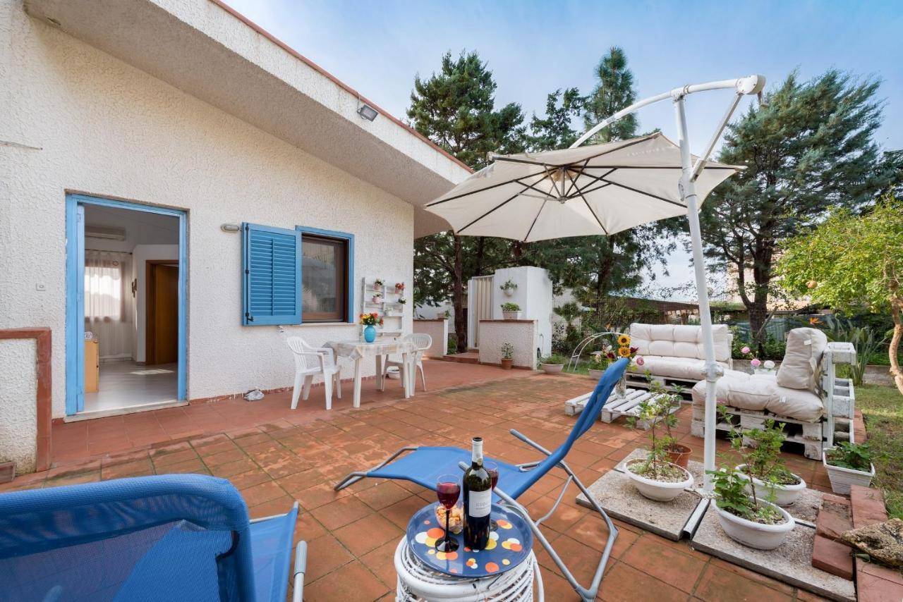 B&B Villa Il Carrubo San Vito Lo Capo Eksteriør billede