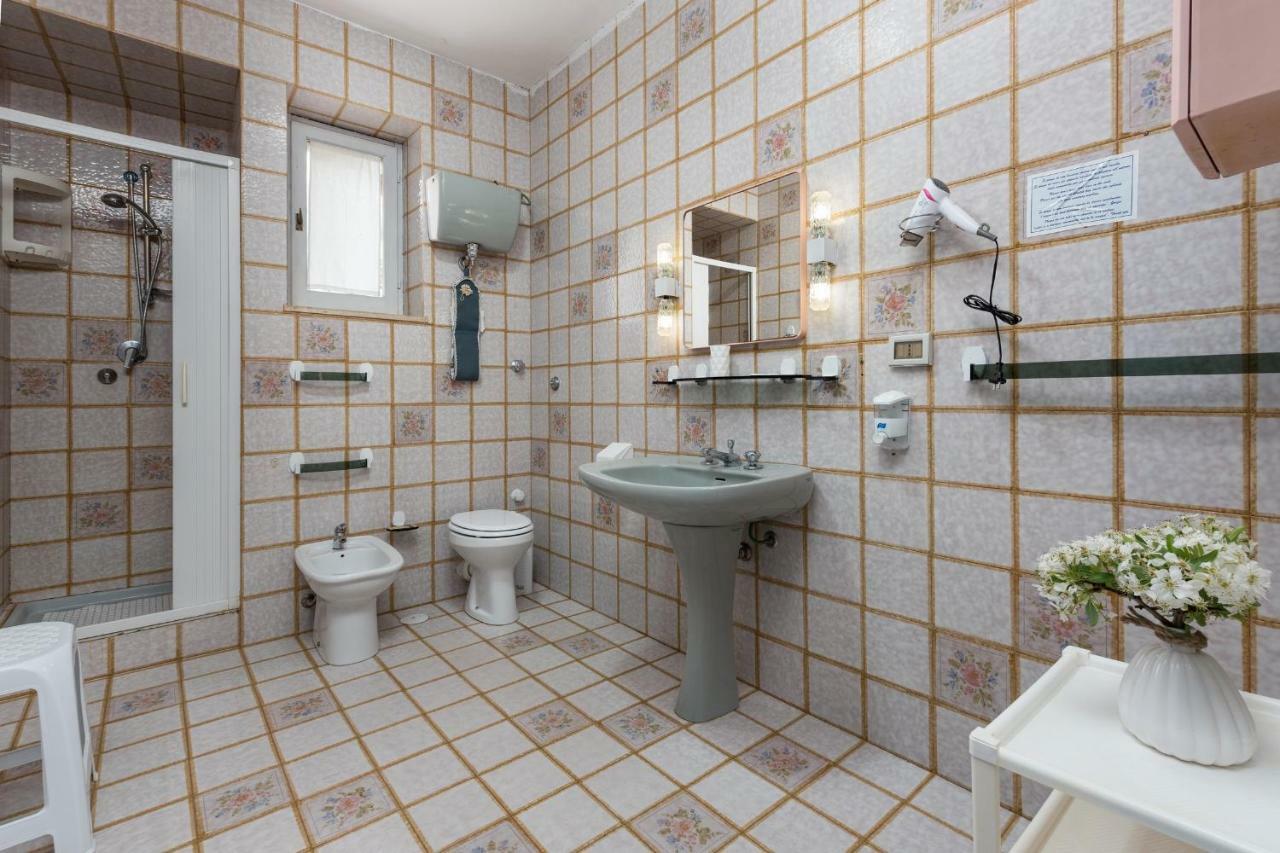 B&B Villa Il Carrubo San Vito Lo Capo Eksteriør billede